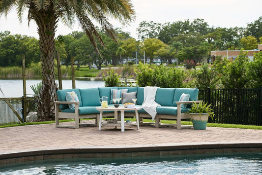 Sun-Proof vs. Waterproof: What Really Matters Outdoors