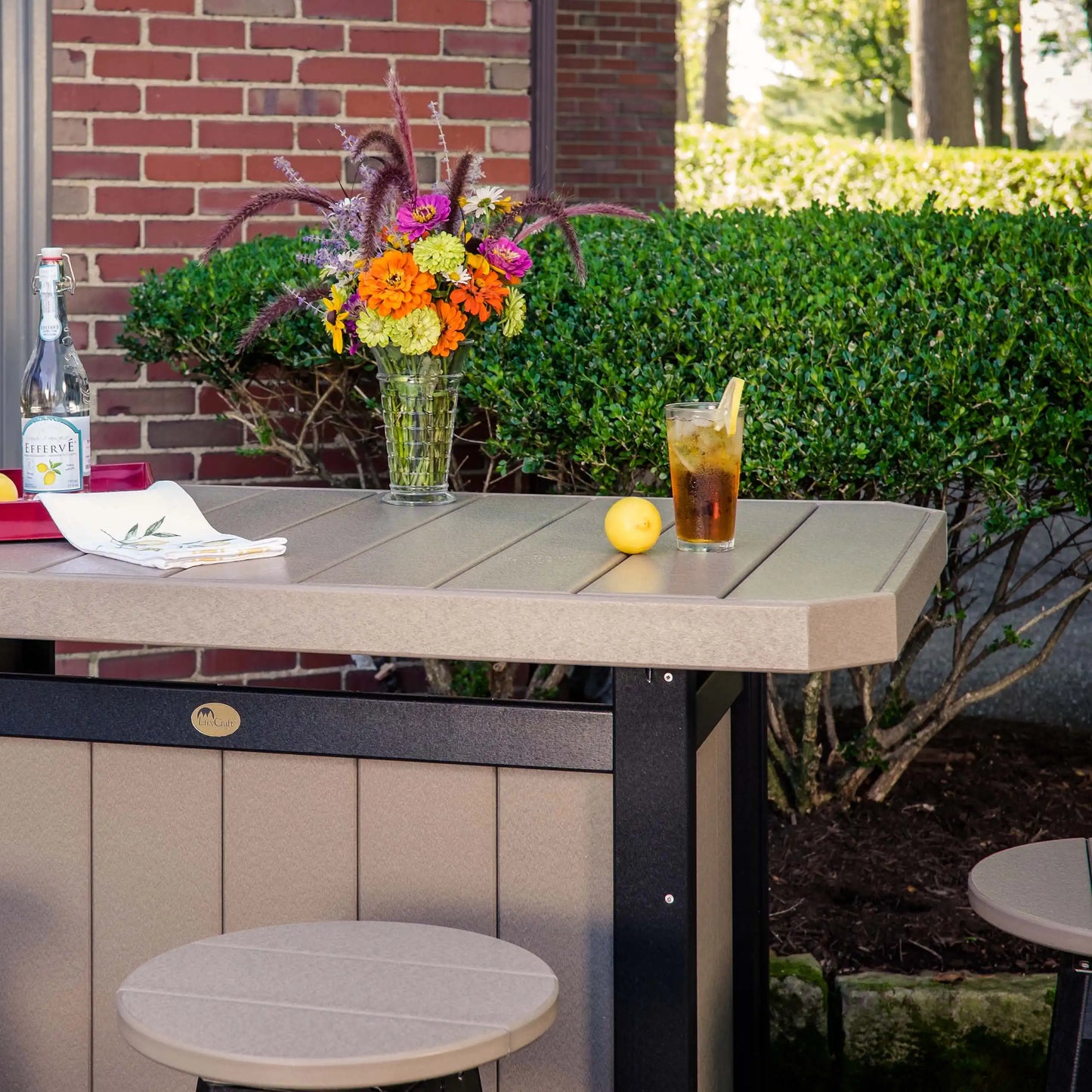 LuxCraft Serving Bar - Ever Season Furniture